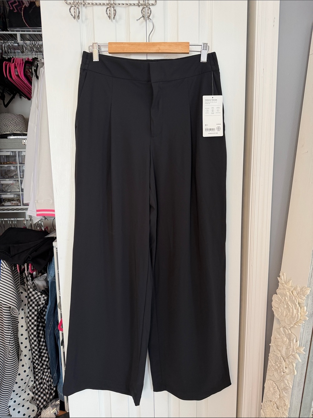 BNWT Athleta Pinnacle trousers size 10